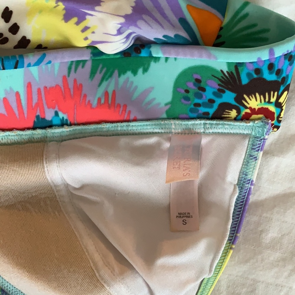 Multicolor Bikini top - Picture 3 of 4